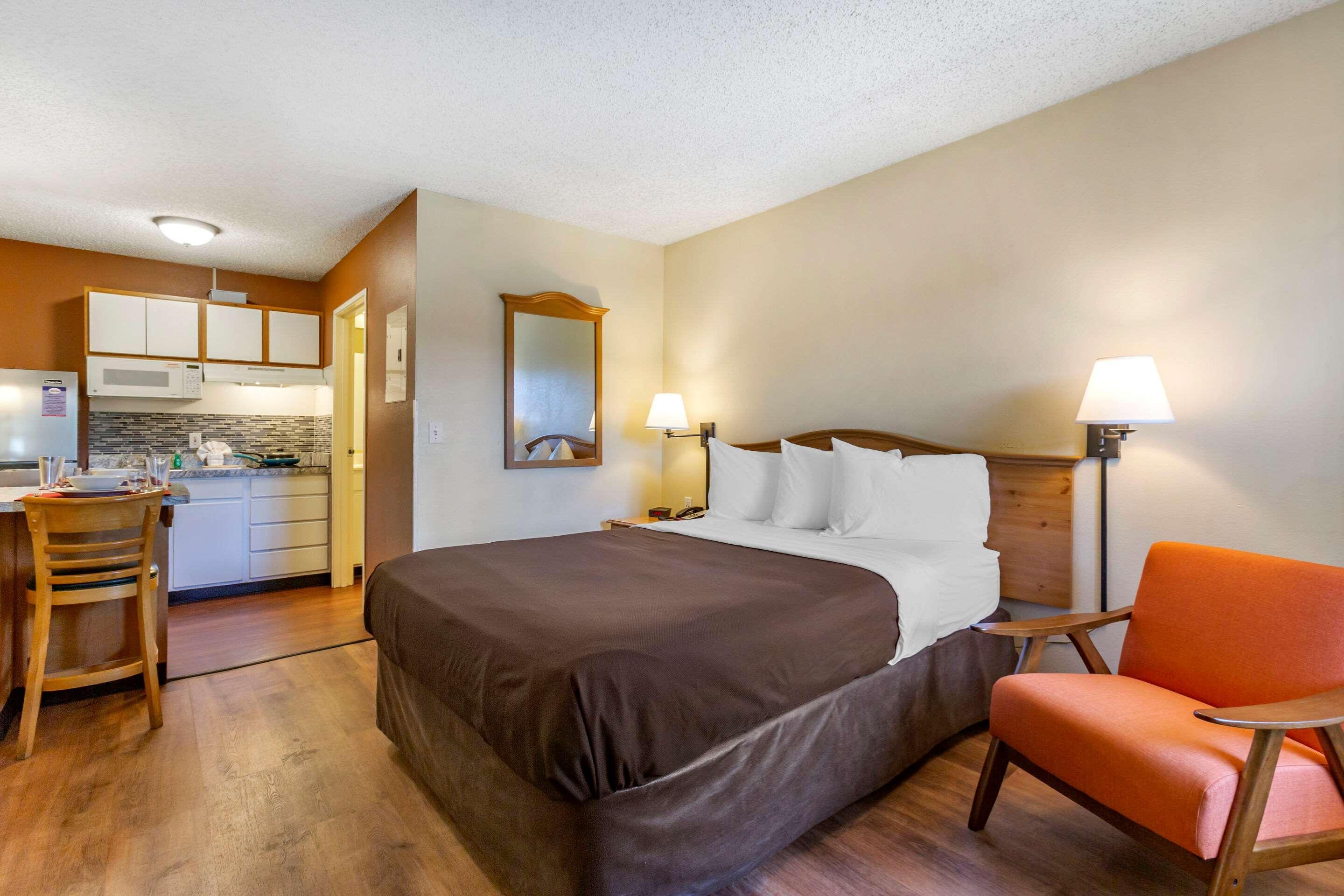 Suburban Studios Albuquerque Midtown - University Eksteriør billede