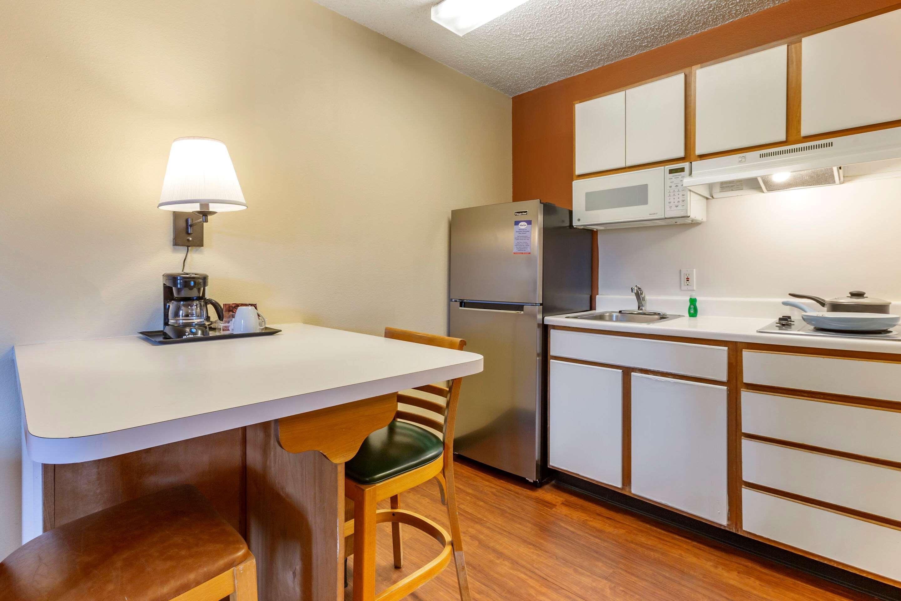 Suburban Studios Albuquerque Midtown - University Eksteriør billede