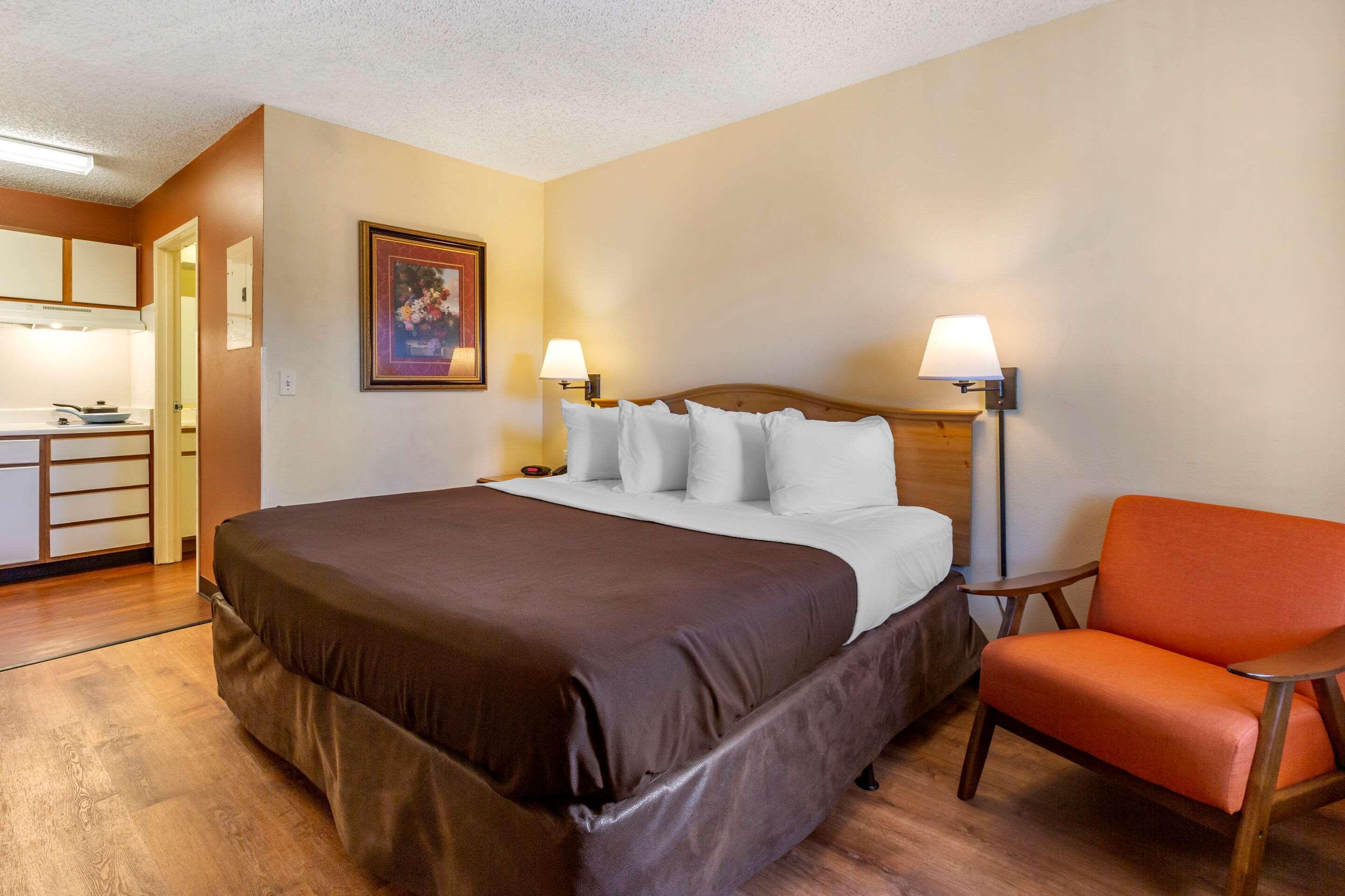 Suburban Studios Albuquerque Midtown - University Eksteriør billede